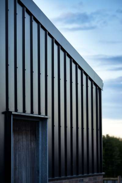 Elegante Gestaltung von Dächern und Fassaden, Nibevej 225, Frejlev, Aalborg,